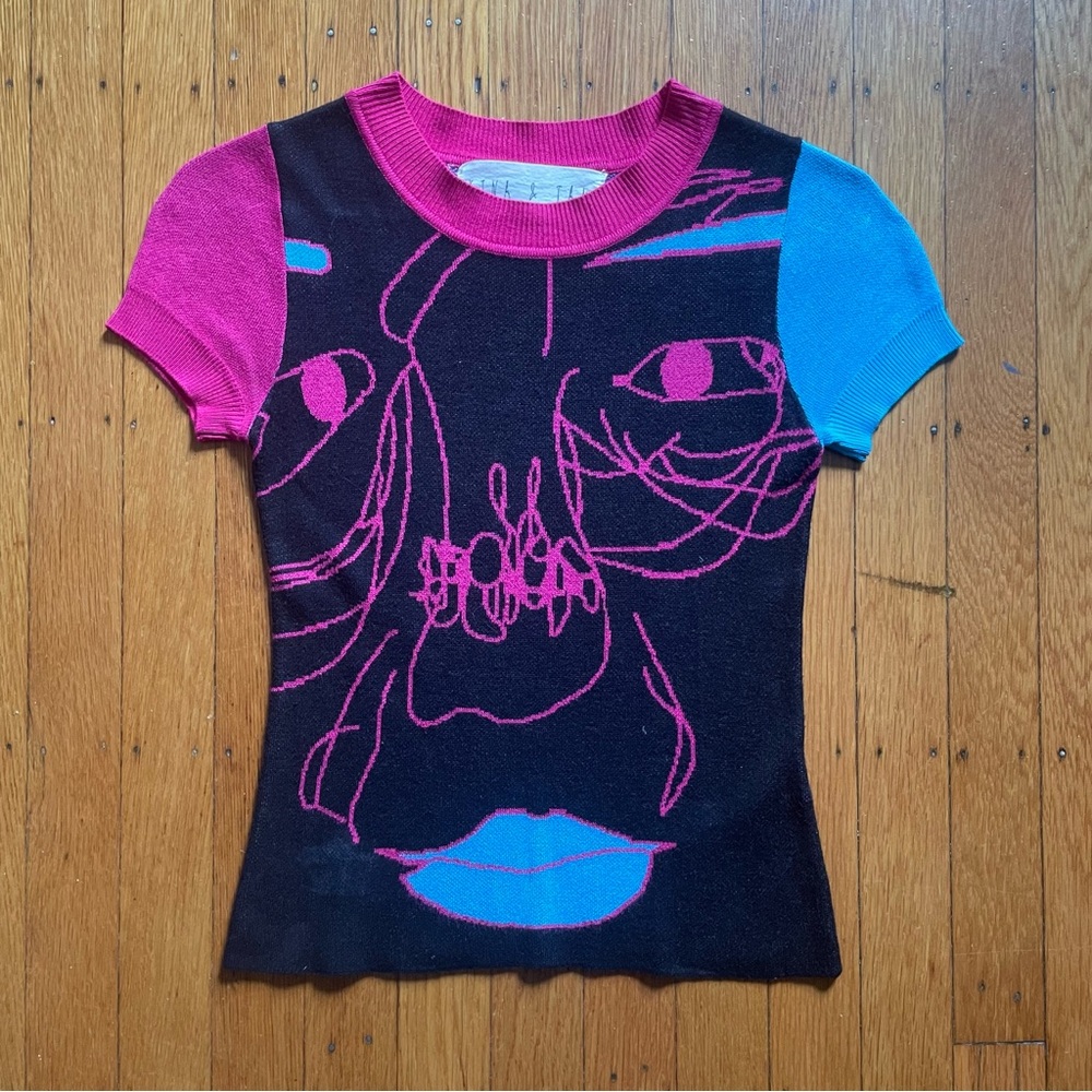 Kina and Tam Graphic Knit Top Baby Tee in S